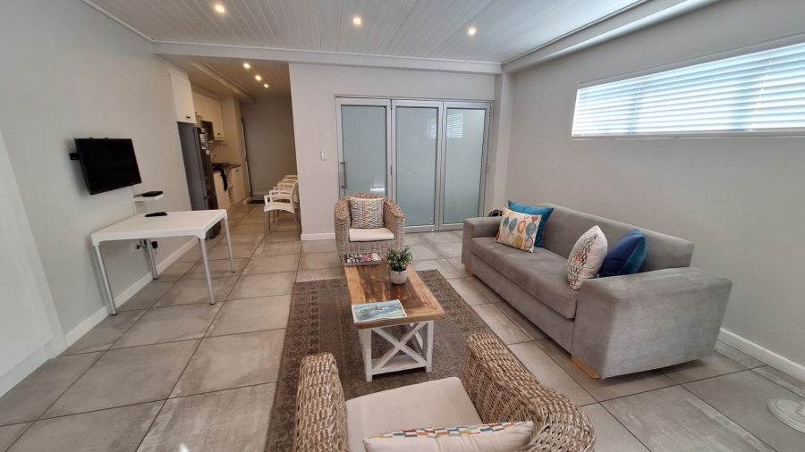 2 Bedroom Property for Sale in Elands Bay Western Cape